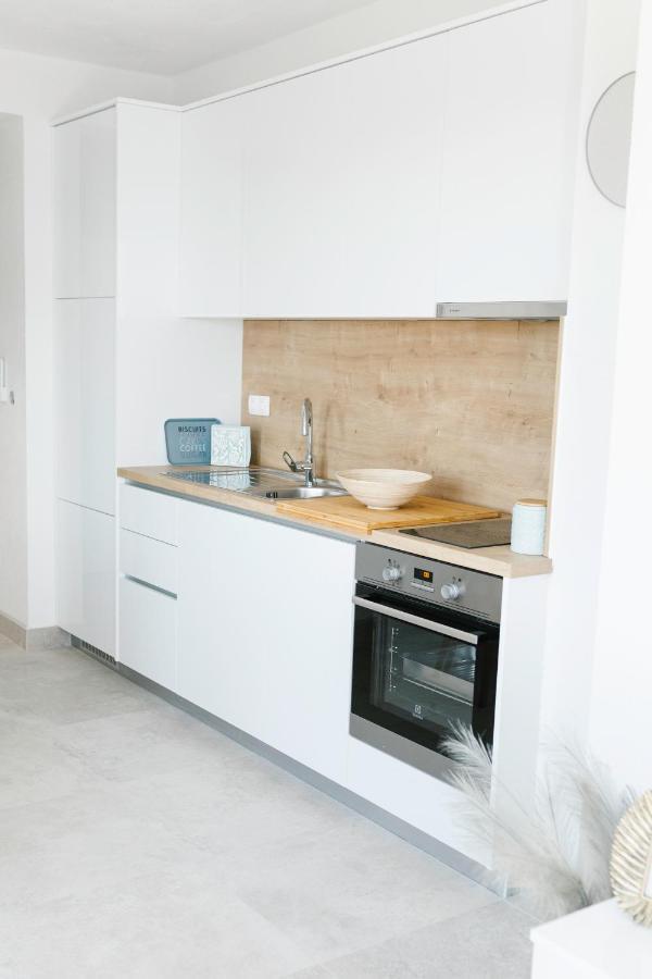Apartmani Toma Pakoštane Εξωτερικό φωτογραφία